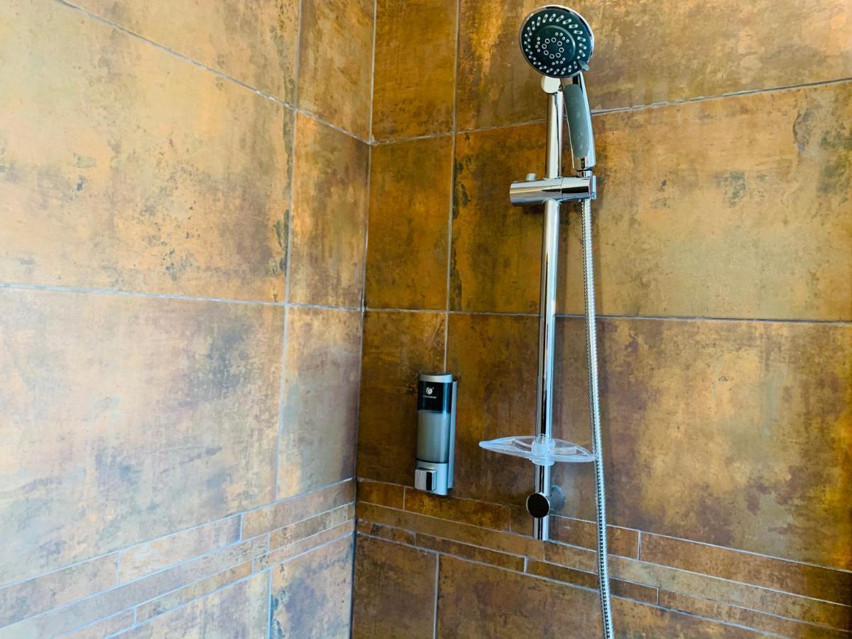 Tulipe Studio Apartment Manosque Ngoại thất bức ảnh