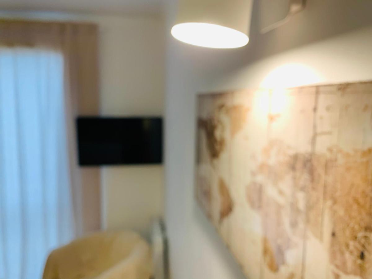 Tulipe Studio Apartment Manosque Ngoại thất bức ảnh