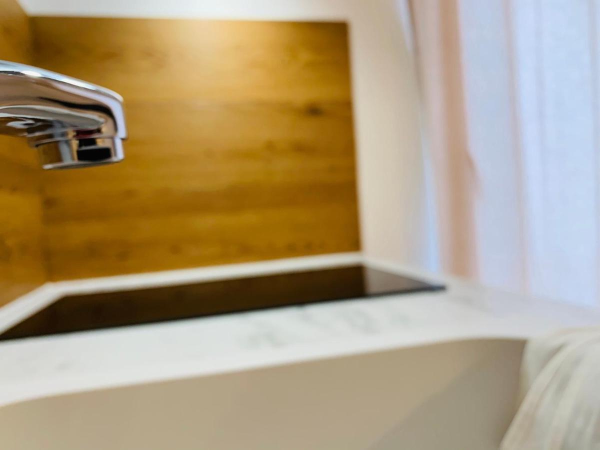 Tulipe Studio Apartment Manosque Ngoại thất bức ảnh